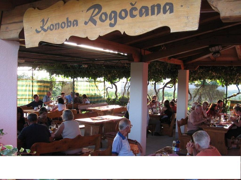 Bed And Breakfast Rogocana ลาบิน ห้อง รูปภาพ